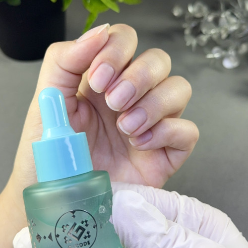 Remover Care Oil — олія для зняття лаку без пересушування нігтів